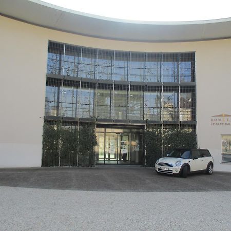 Domitys Le Parc Balsan Aparthotel Châteauroux Buitenkant foto