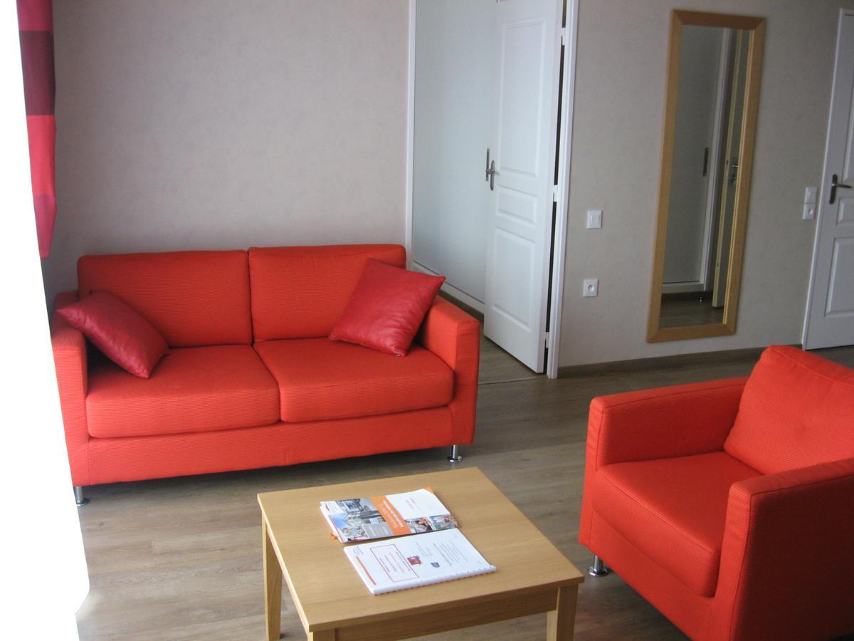 Domitys Le Parc Balsan Aparthotel Châteauroux Buitenkant foto
